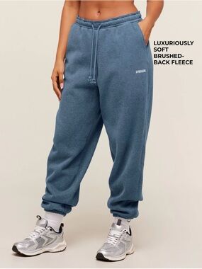 Gymshark Navy Fleece-Lined Sweatpants